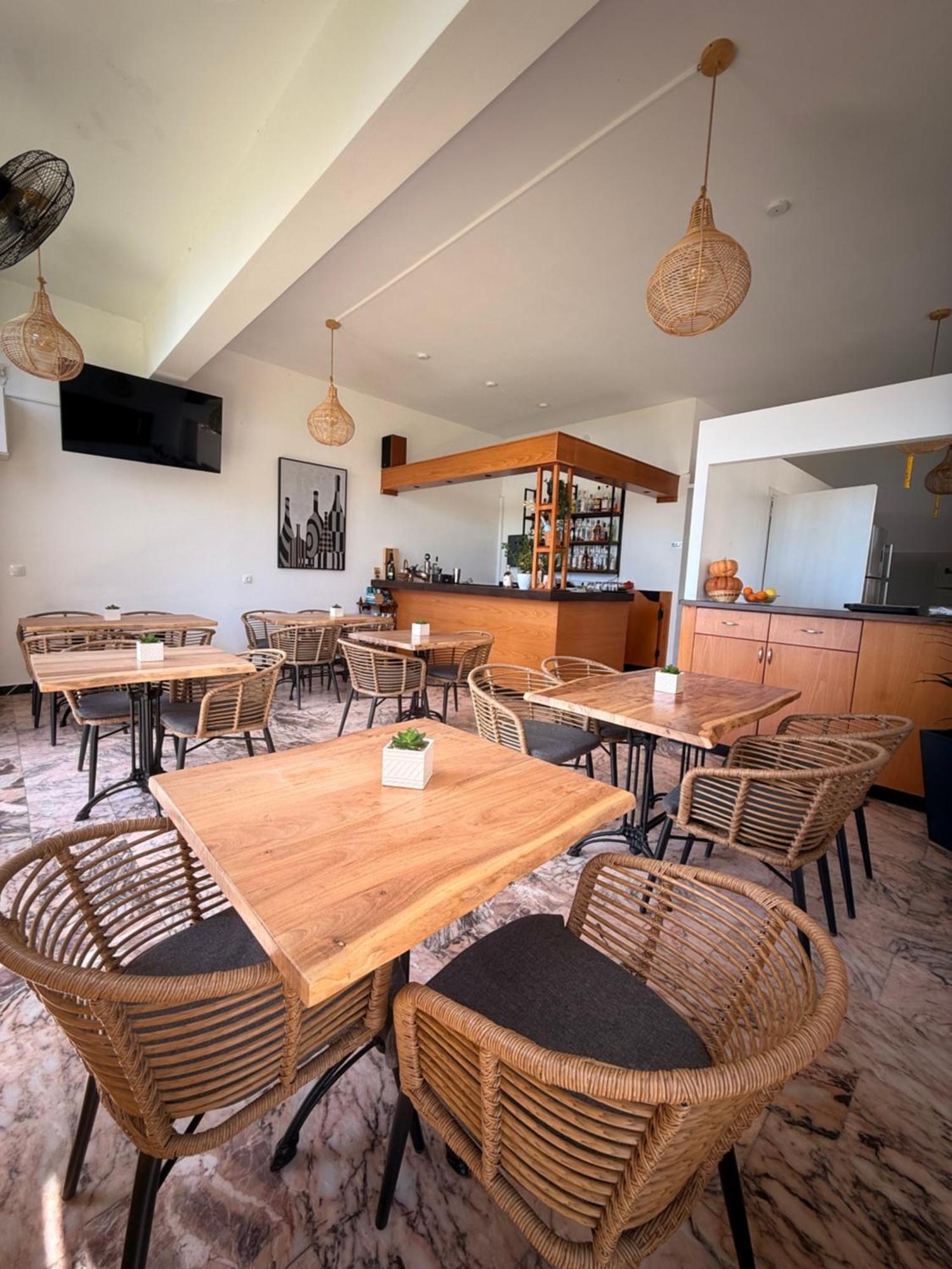 Nikoli Apartments Benitses  Ngoại thất bức ảnh
