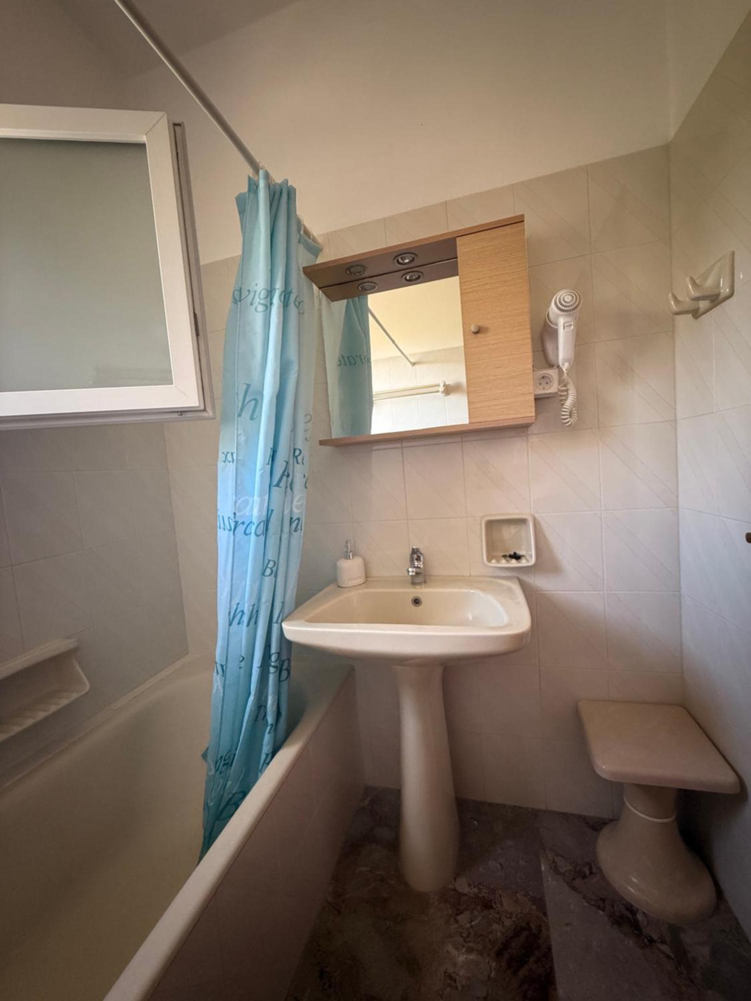 Nikoli Apartments Benitses  Phòng bức ảnh