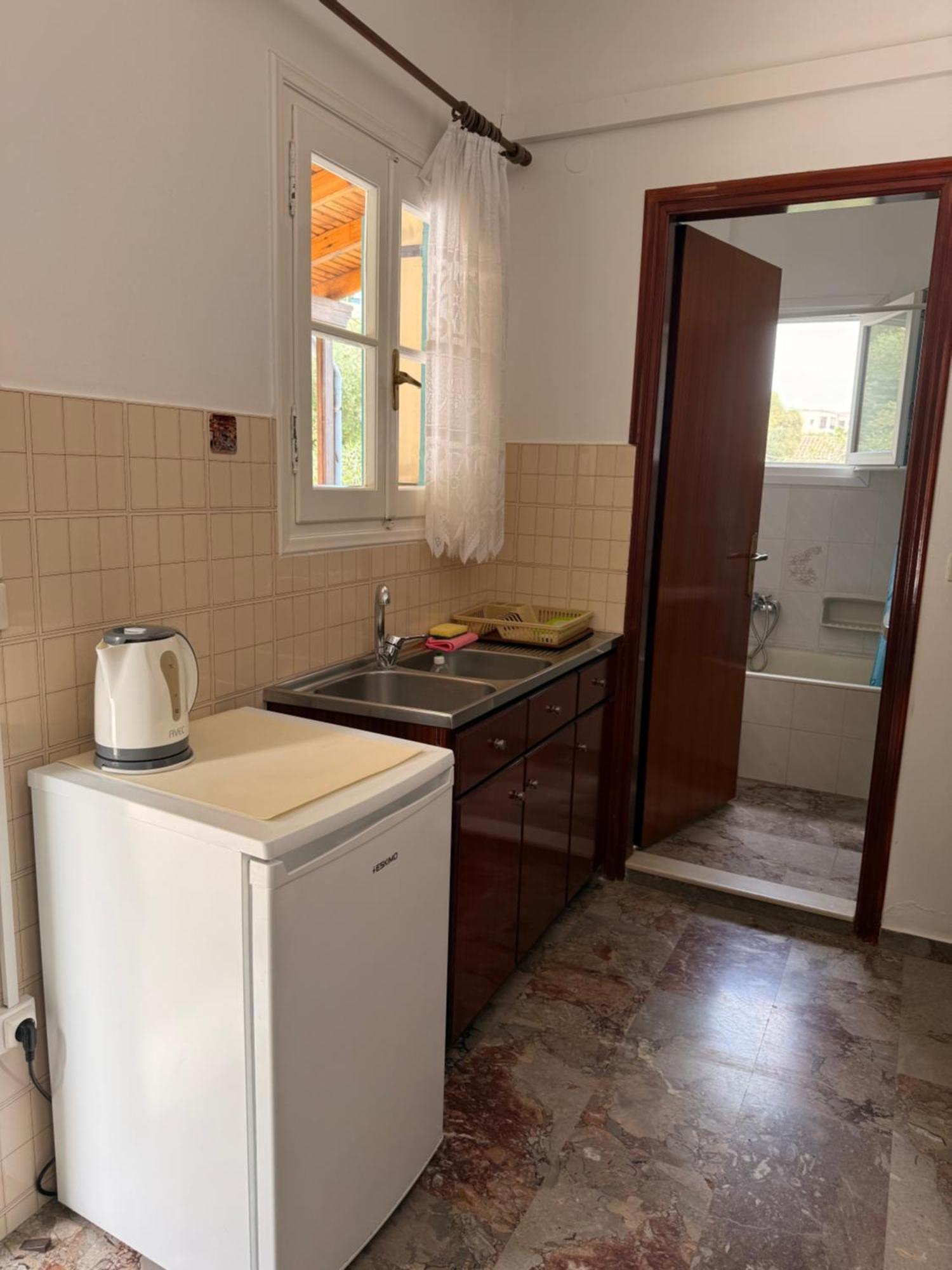 Nikoli Apartments Benitses  Phòng bức ảnh